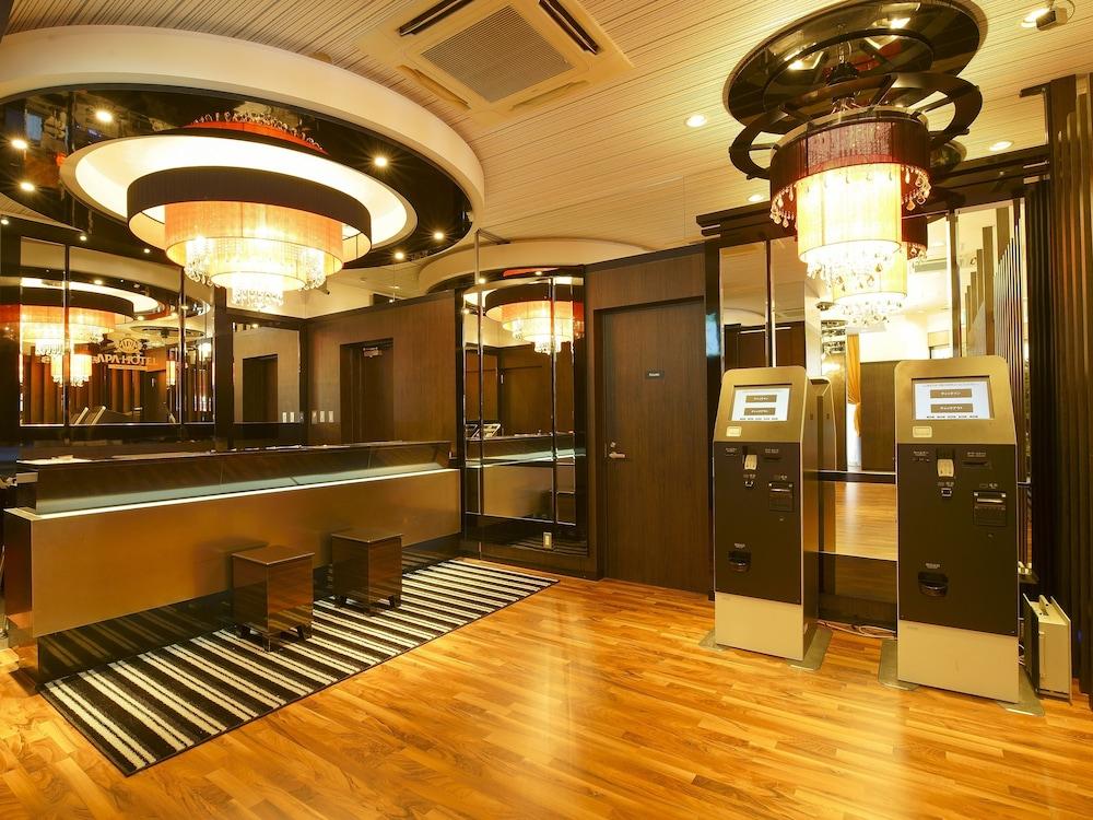 โรงแรมอะป้า โกเบ-ซันโนมิยะ 3* โกเบ